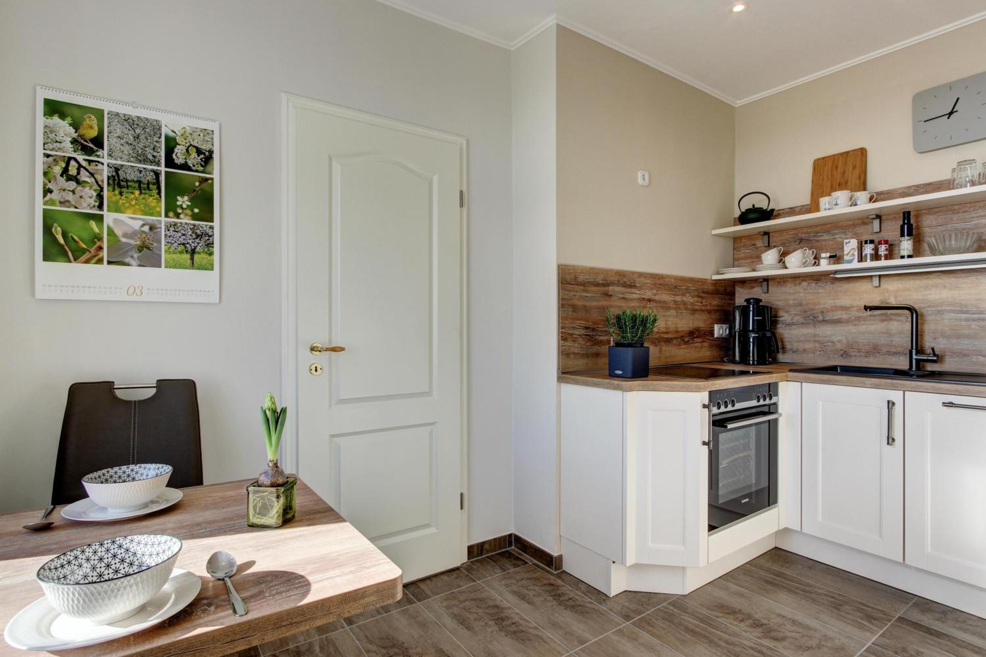 Villa Fernsicht - Wohnung Nr 1 - Mit Meerblick Сасниц Екстериор снимка